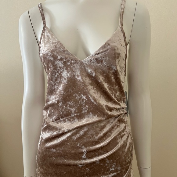 Elegant Velvet Slip Dress- NWT - Picture 4 of 9